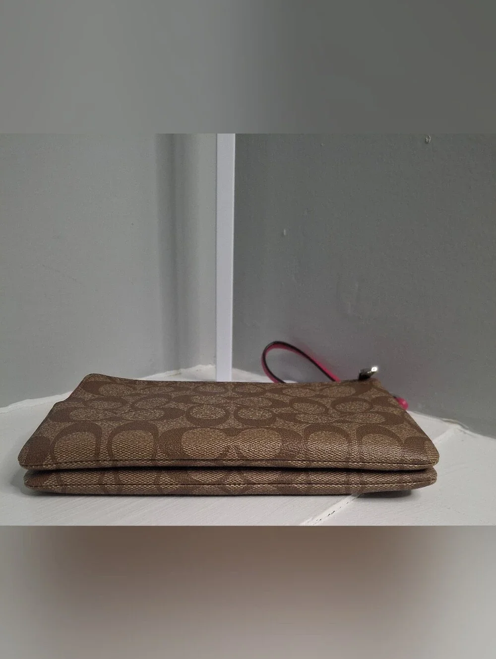 Coach Double Zip Wristlet Signature Canvas Khaki Fuchsia  EUC Like New